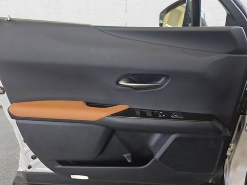 Used 2022 Lexus UX 250h 250h Base w/ Premium Package image 26