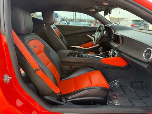 Used 2018 Chevrolet Camaro SS w/ Hot Wheels Edition image 24