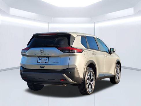 Used 2023 Nissan Rogue SV AWD/4WD image 5