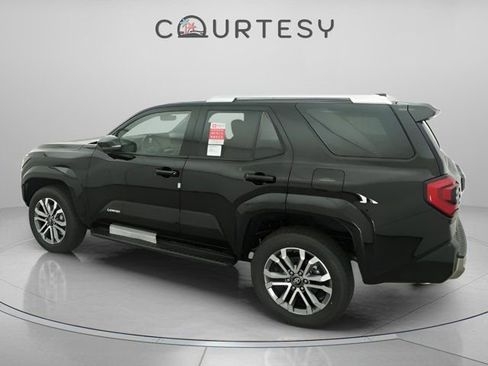 Used 2026 Toyota 4Runner Limited image 4