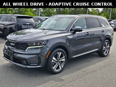 Used 2023 Kia Sorento SX Prestige w/ Panoramic Sunroof Package AWD/4WD image 3