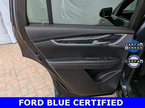 Used 2022 Cadillac XT6 Premium Luxury w/ Technology Package image 20