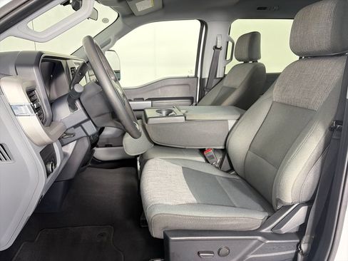 Certified 2025 Ford F250 XLT AWD/4WD image 11