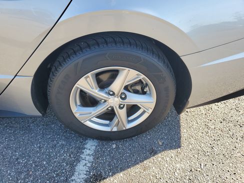 Used 2022 Hyundai Sonata SE image 8