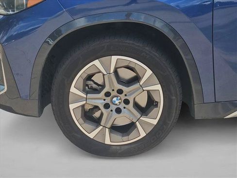 Used 2023 BMW X1 xDrive28i AWD/4WD image 14