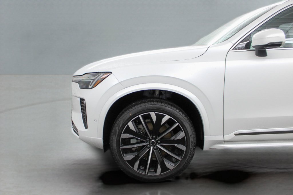Certified 2026 Volvo XC90 B6 Ultra w/ Protection Package AWD/4WD image 31