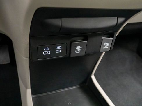 New 2026 Honda Odyssey Touring image 26