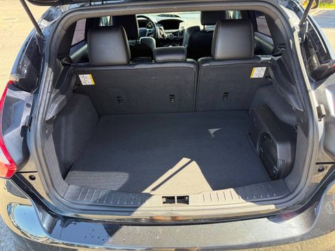 Used 2014 Ford Focus ST w/ Equipment Group 202A FWD image 37