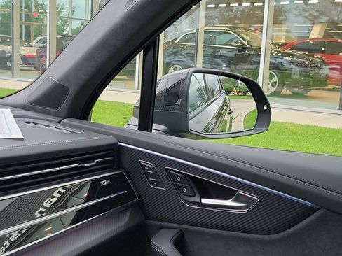 New 2026 Audi SQ7 Prestige AWD/4WD image 11
