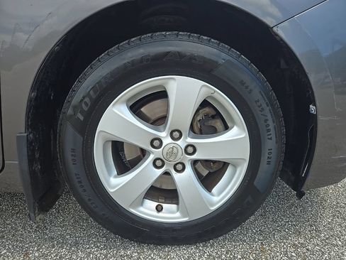 Used 2014 Toyota Sienna LE FWD image 24