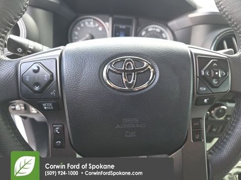Used 2019 Toyota Tacoma TRD Off-Road w/ Technology Package image 28