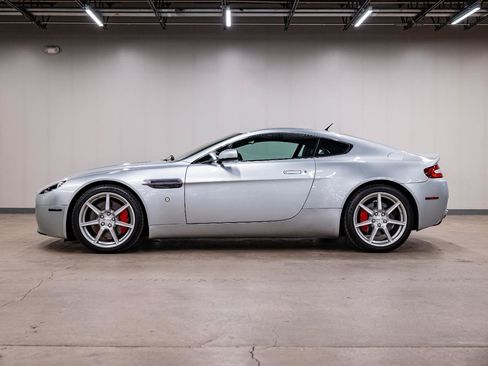 Used 2007 Aston Martin V8 Vantage Coupe RWD image 23