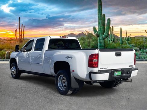 Used 2012 GMC Sierra 3500 Denali image 5