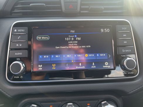 New 2025 Nissan Versa S image 26