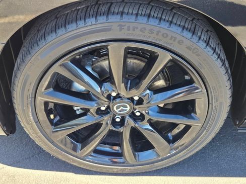Used 2024 MAZDA MAZDA3 s FWD image 9