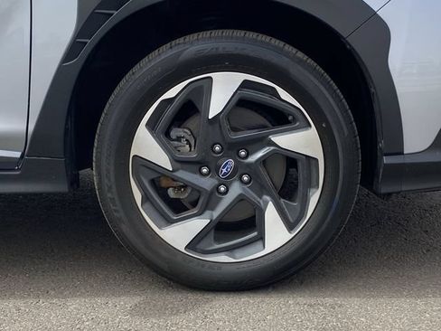 Used 2024 Subaru Crosstrek 2.5i Limited AWD/4WD image 8