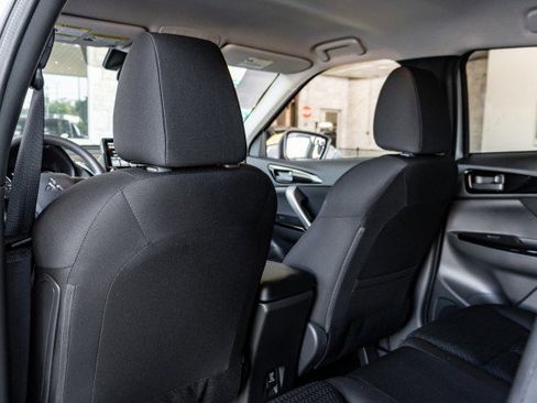 New 2025 Mitsubishi Eclipse Cross LE image 20