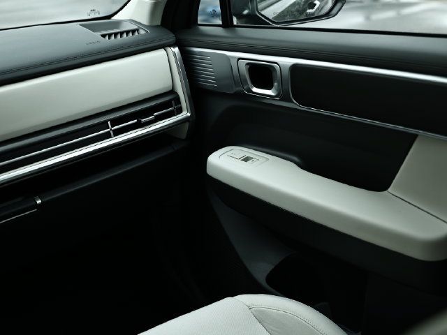 Certified 2026 Hyundai Santa Fe SE FWD image 27
