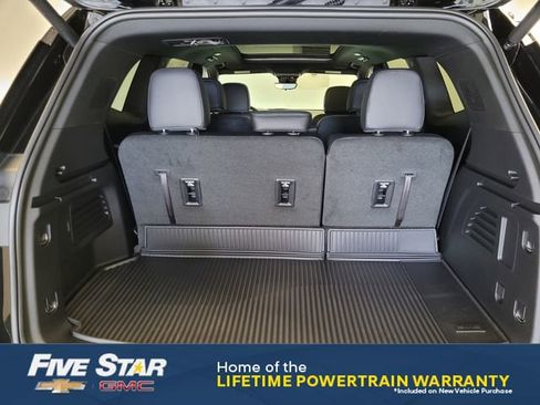 New 2026 GMC Acadia AT4 w/ Luxury Package image 14