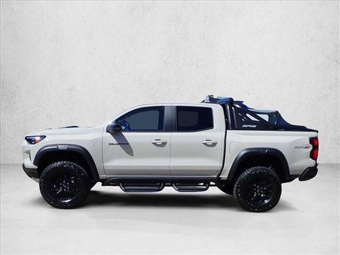New 2026 Chevrolet Colorado ZR2 w/ Midnight Edition AWD/4WD image 2