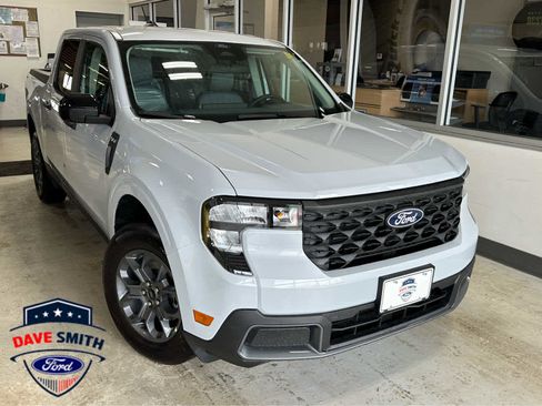 New 2026 Ford Maverick XLT w/ XLT Luxury Package image 4