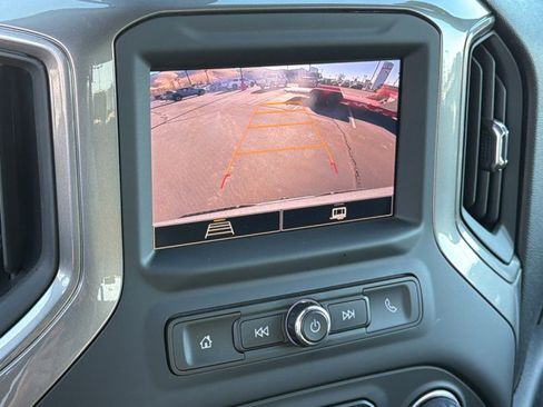 Used 2025 Chevrolet Silverado 1500 Custom image 16