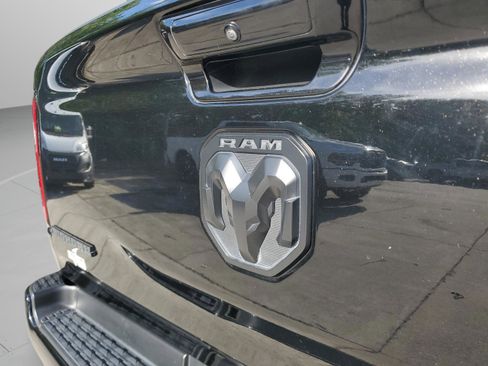 Used 2021 RAM 1500 Big Horn image 30