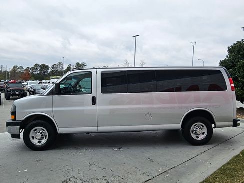 Used 2023 Chevrolet Express 3500 LS image 4