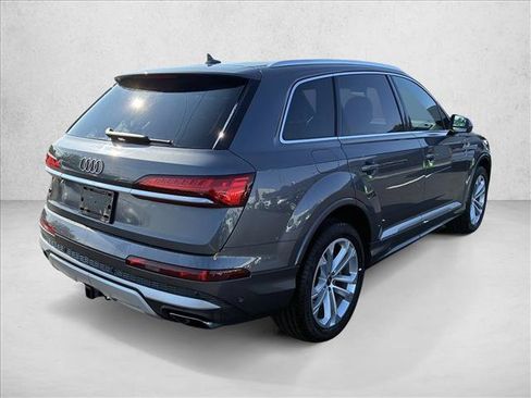 Used 2025 Audi Q7 2.0T Premium w/ Convenience Package AWD/4WD image 5