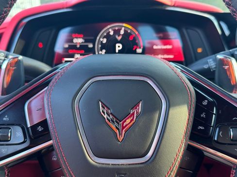 Used 2024 Chevrolet Corvette Stingray Premium Conv w/ Battery Protection Package image 25