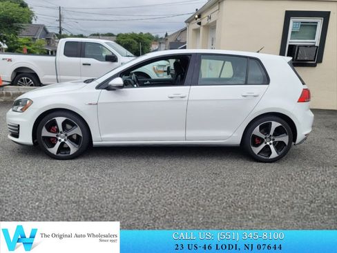 Used 2017 Volkswagen GTI Sport FWD image 9