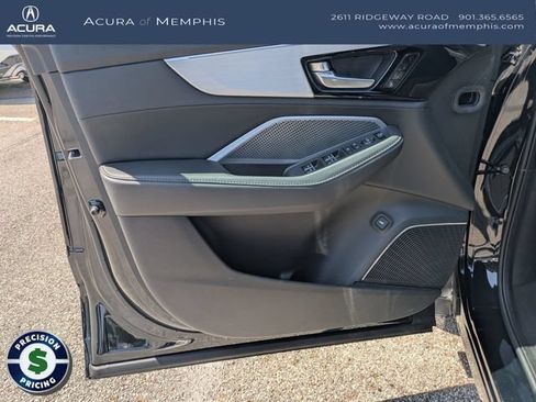 Used 2025 Acura MDX FWD image 23