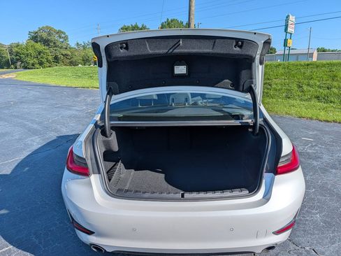 Used 2021 BMW 330i xDrive Sedan AWD/4WD image 37