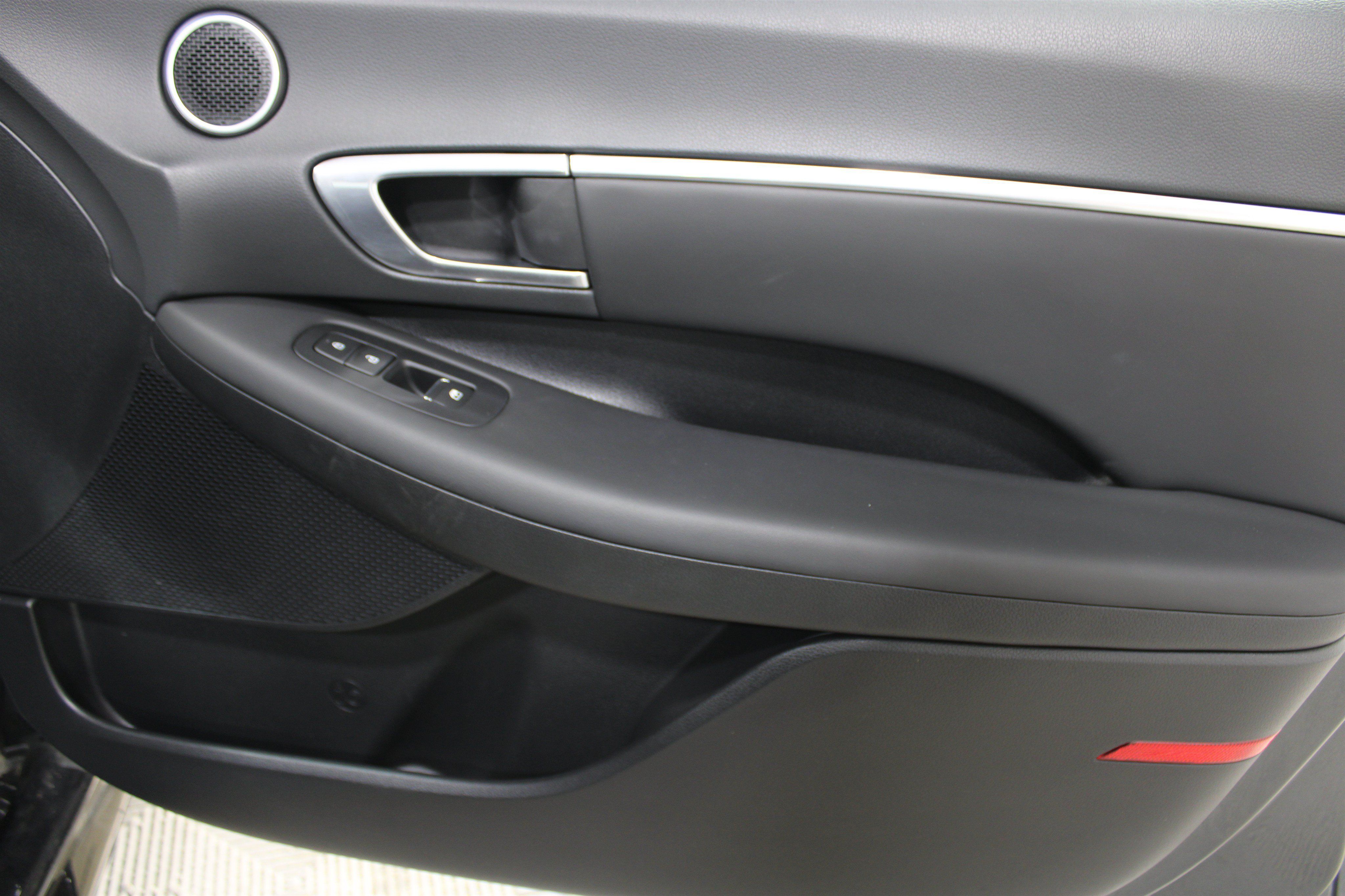 Used 2023 Hyundai Sonata SEL FWD image 34