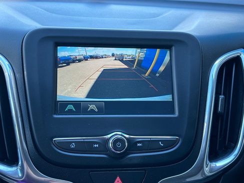 Used 2018 Chevrolet Equinox LT FWD image 21