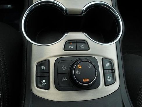 Used 2024 GMC Terrain Denali w/ Black Diamond Edition image 21