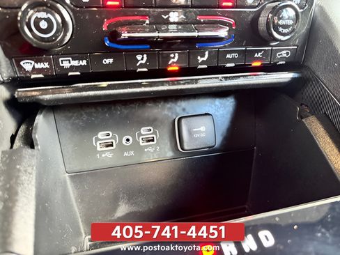 Used 2025 Jeep Grand Cherokee Limited w/ Black Appearance Package AWD/4WD image 14
