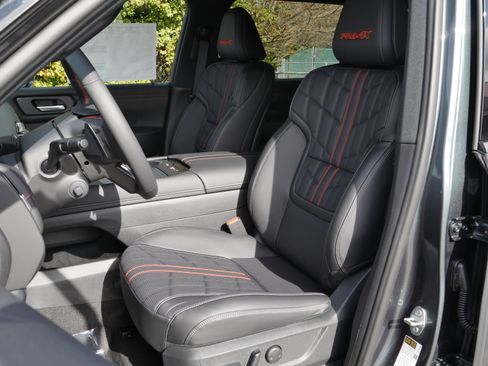 New 2026 Nissan Armada PRO-4X image 33