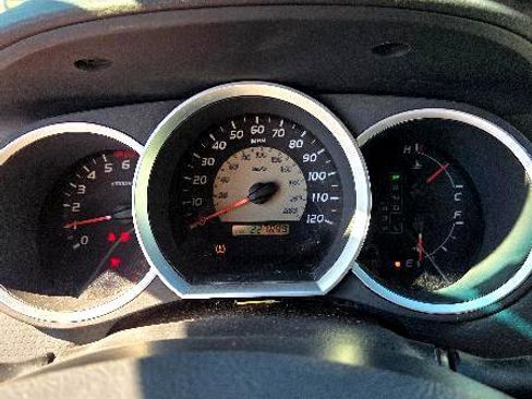 Used 2009 Toyota Tacoma PreRunner image 9
