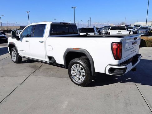 Used 2021 GMC Sierra 3500 Denali w/ Denali Ultimate Package AWD/4WD image 4