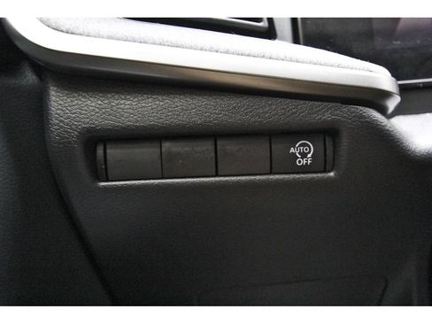Used 2026 Nissan Kicks SV w/ SV Premium Package FWD image 22