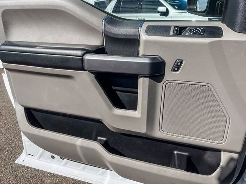 Used 2022 Ford F450 XLT image 40