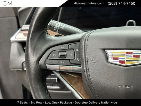 Used 2023 Cadillac Escalade ESV Sport Platinum w/ LPO, ONYX Package AWD/4WD image 34