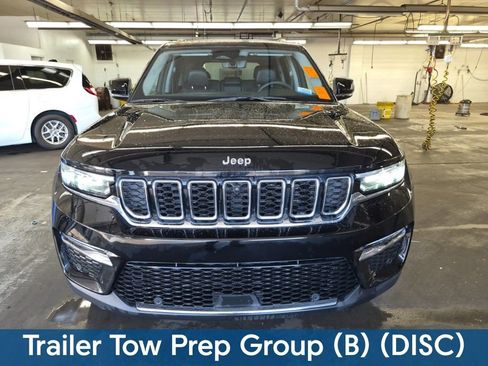 Used 2023 Jeep Grand Cherokee Limited w/ Luxury Tech Group II AWD/4WD image 8