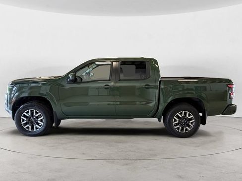 New 2026 Nissan Frontier SV w/ SV Convenience Package AWD/4WD image 2