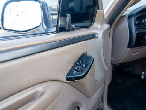 Used 1997 Ford F250 4x4 SuperCab Heavy Duty image 16