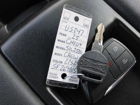 Used 2025 Chevrolet Silverado 2500 W/T w/ WT Convenience Package image 37