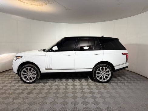 Used 2015 Land Rover Range Rover Supercharged image 3