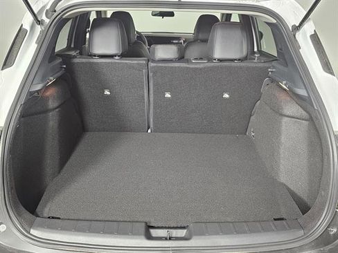 New 2025 Nissan Kicks SR w/ SR Premium Package image 18