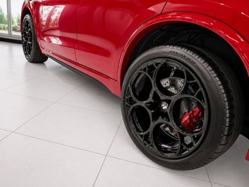 New 2024 Alfa Romeo Stelvio Quadrifoglio w/ Active Assist Plus Package AWD/4WD image 11
